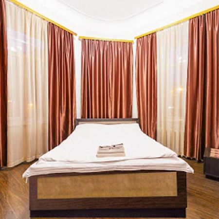 Apartment Mala Zhytomyrska 16 Kiev Luaran gambar