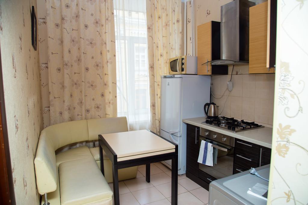 Apartment Mala Zhytomyrska 16 Kiev Luaran gambar